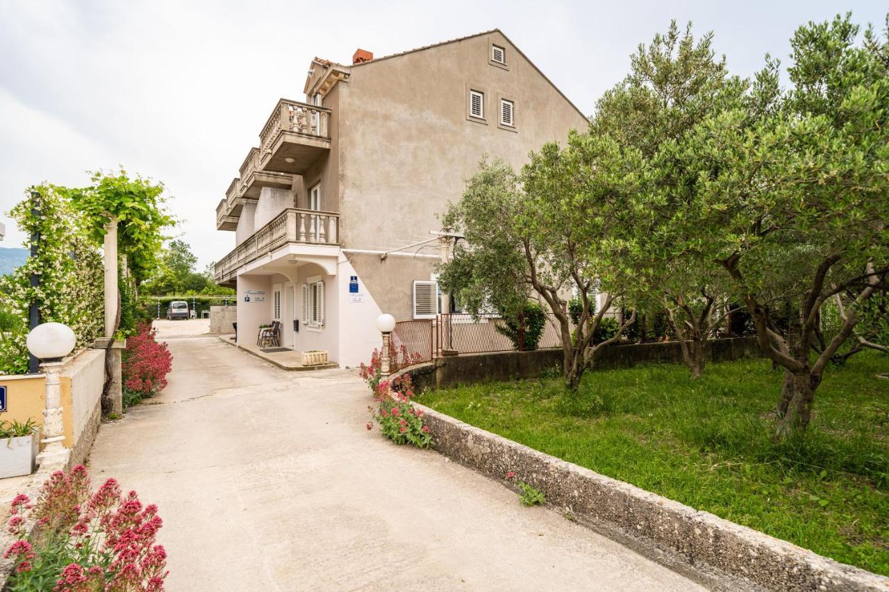 Francesca Guesthouse مْليني المظهر الخارجي الصورة